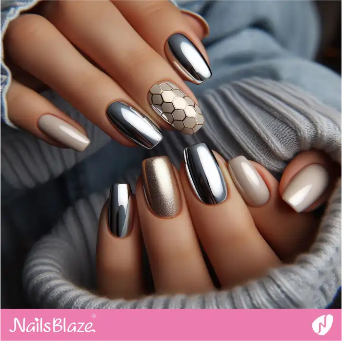 Short Platinum Chrome Nails with Geometric Accent | Chrome Nails - NB4018